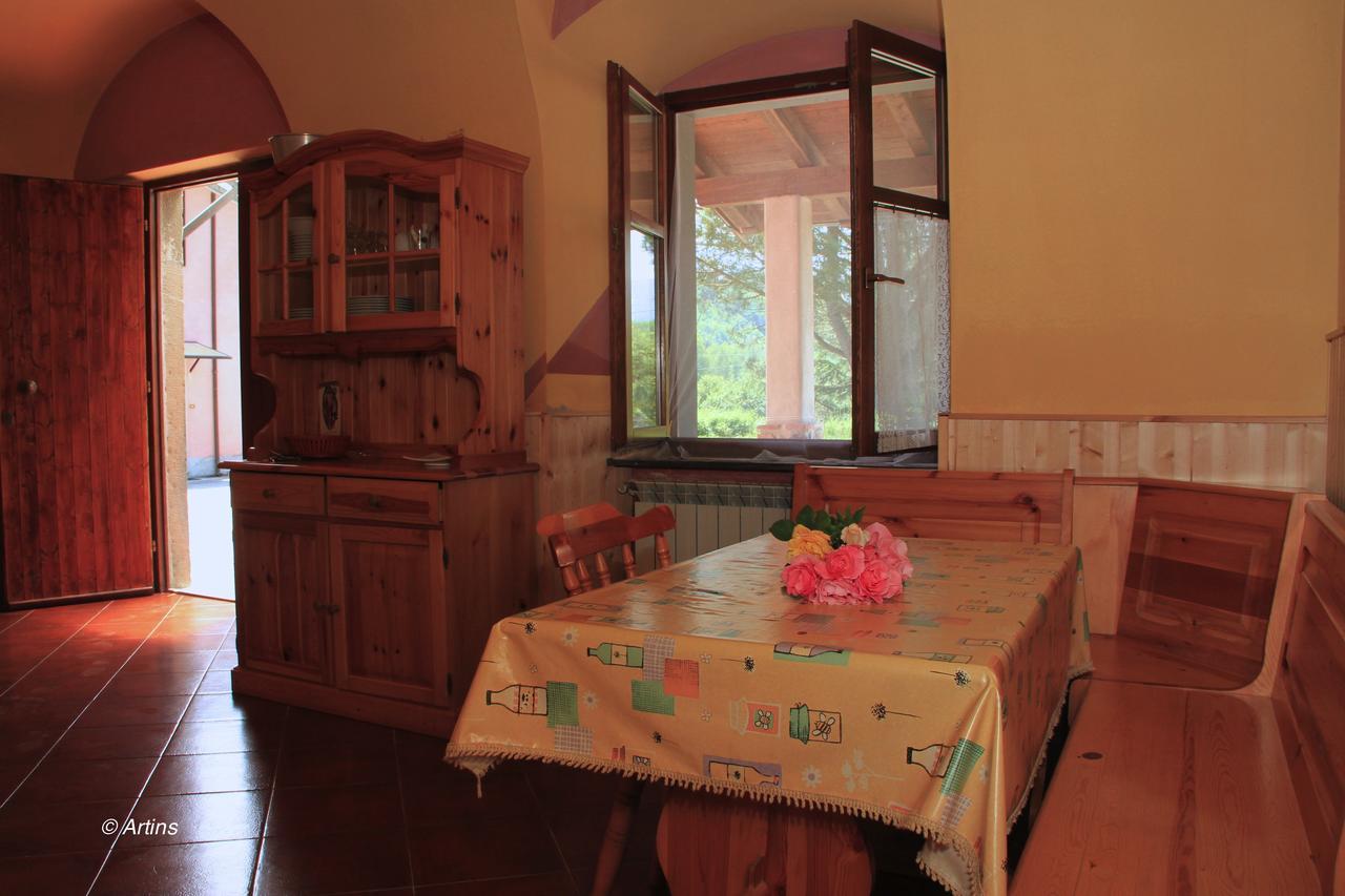 Agriturismo La Praduscella Fivizzano Exterior foto